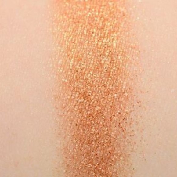 Last one! MAC JINGLE BALL BRONZE eyeshadow NIB Frost - Picture 3 of 8